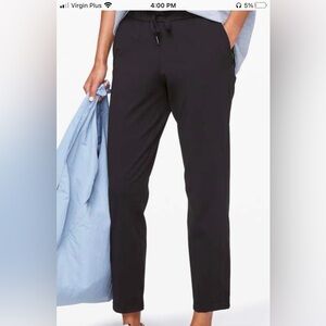 New Lululemon On The Fly Pants Black Sz 8 NWOT